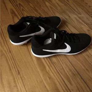 Nike Baseball Cleats SZ 12 Black & White color New
